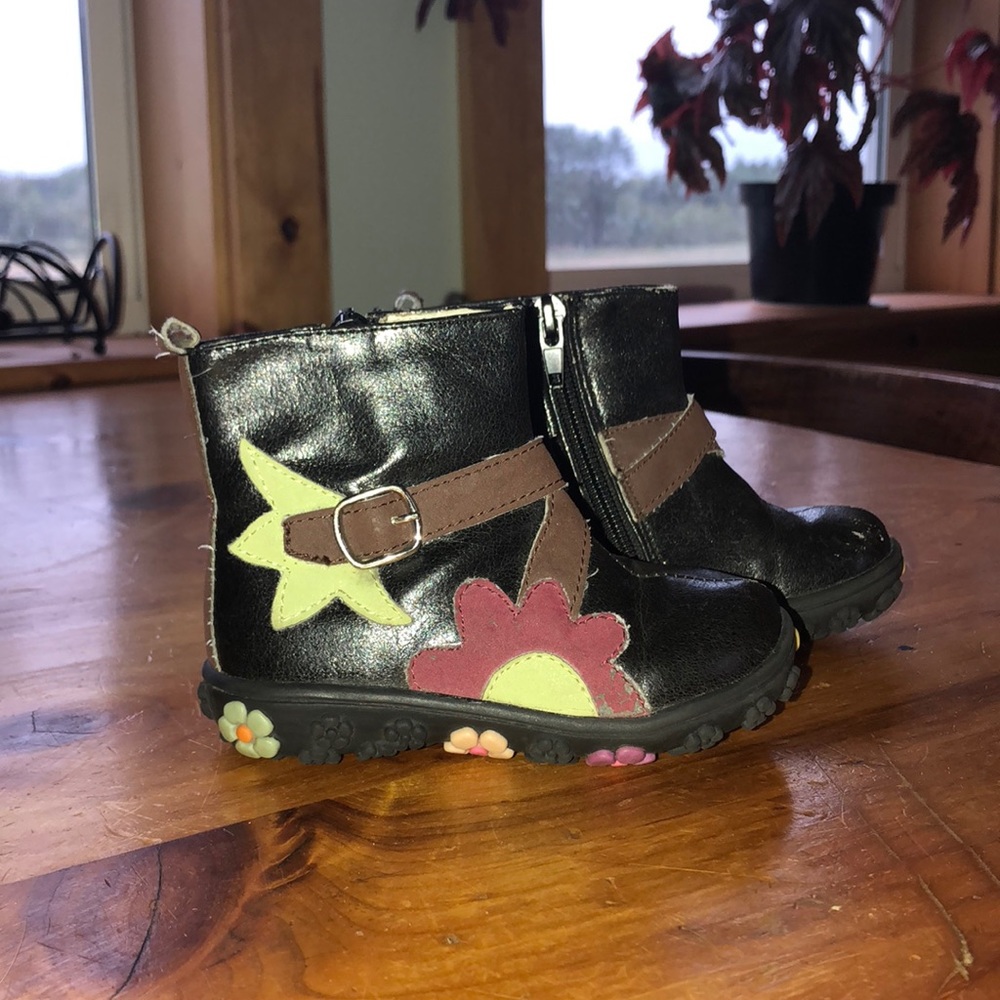 Lauren Ashley Size 7 Toddler Boots